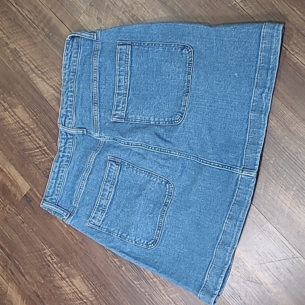 Denim Button-Front Skirt - Picture 2 of 6